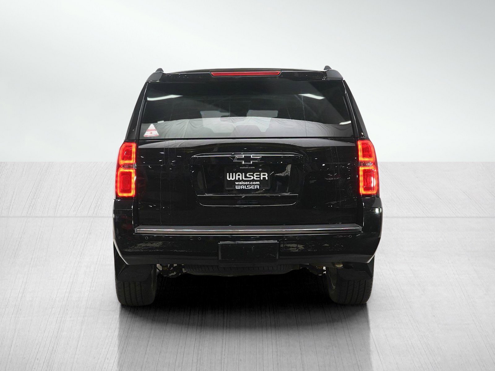 Used 2016 Chevrolet Tahoe LTZ AWD/4WD image 4