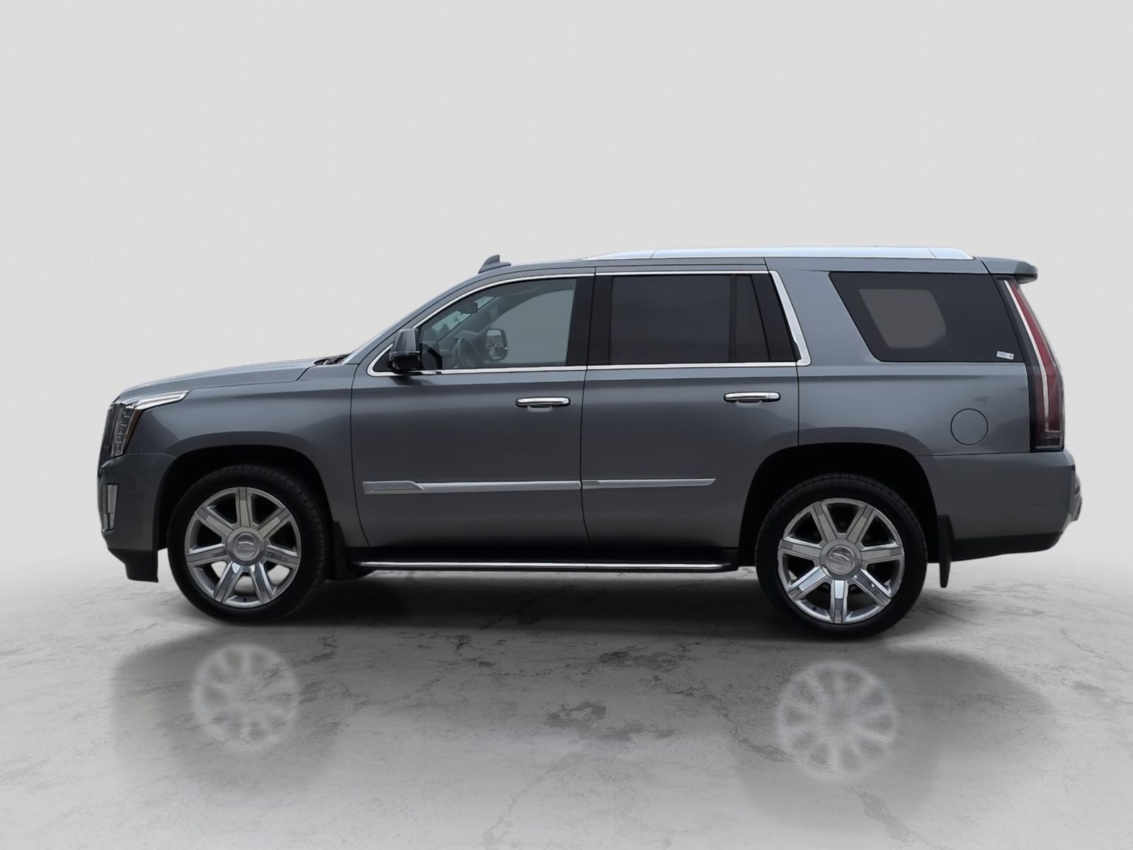 Used 2020 Cadillac Escalade Luxury AWD/4WD image 3