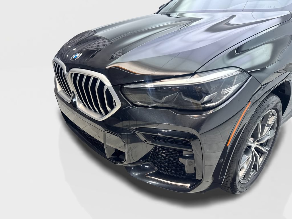 Used 2023 BMW X6 xDrive40i w/ M Sport Package AWD/4WD image 16