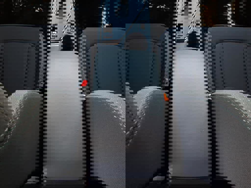 Certified 2025 Subaru Crosstrek 2.0i Premium w/ Convenience Package #2 image 30