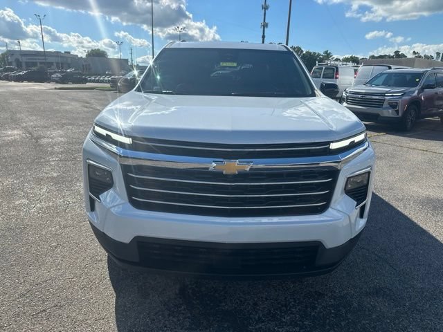 New 2026 Chevrolet Traverse LT w/ Sun and Wheel Package FWD image 8