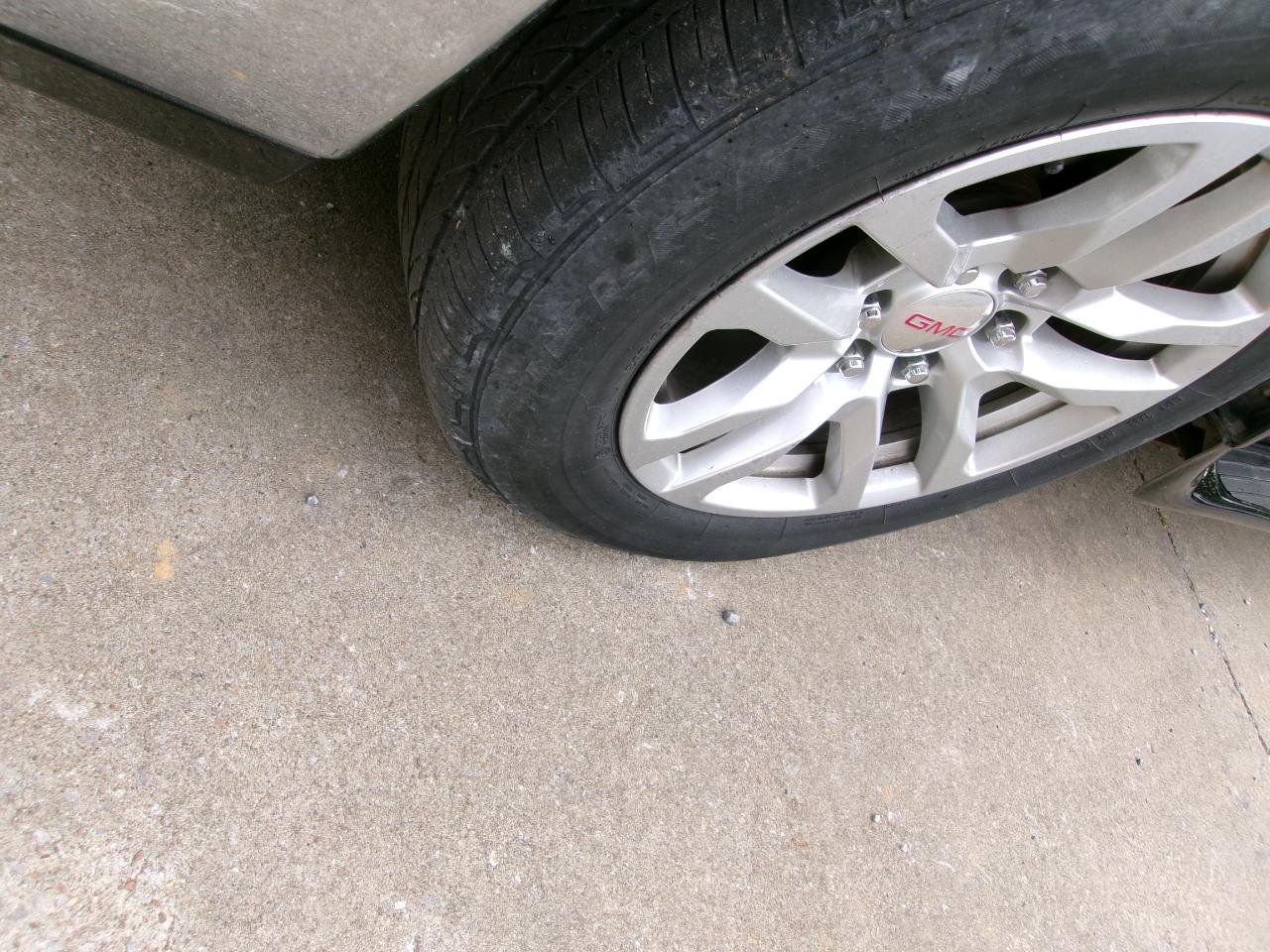 Used 2008 GMC Savana 1500 w/ Preferred Equipment Group RWD image 13