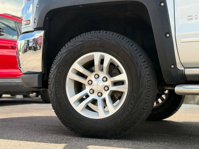 Used 2017 Chevrolet Silverado 1500 LT w/ All Star Edition AWD/4WD image 39