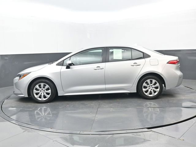 Used 2026 Toyota Corolla LE image 20