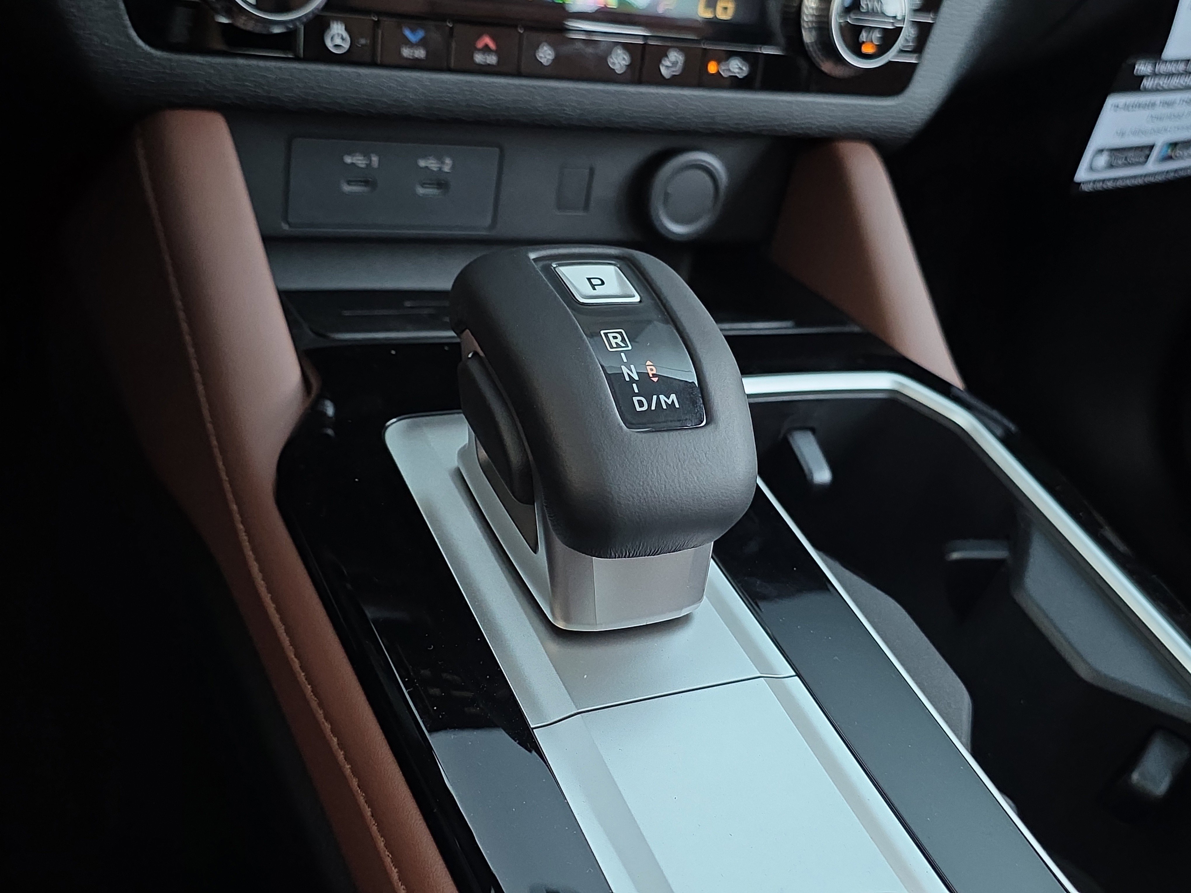 New 2026 Mitsubishi Outlander SEL image 24