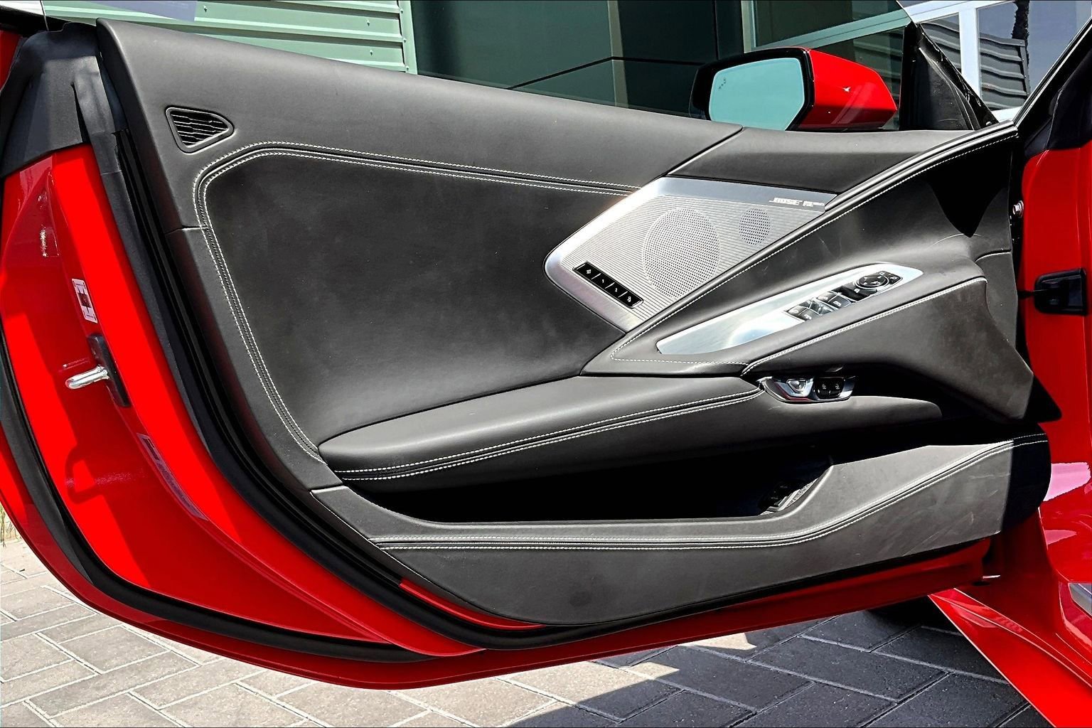 Used 2021 Chevrolet Corvette Stingray Premium Conv w/ Z51 Performance Package image 23