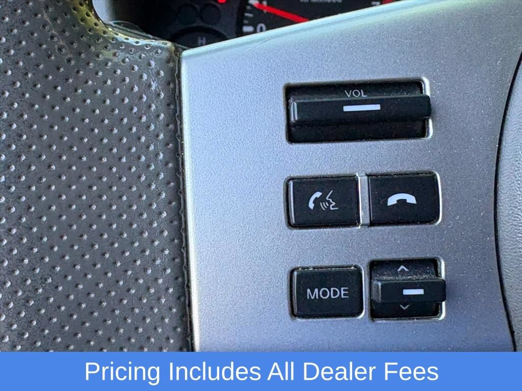 Used 2014 Nissan Frontier SV w/ SV Value Truck Package AWD/4WD image 10