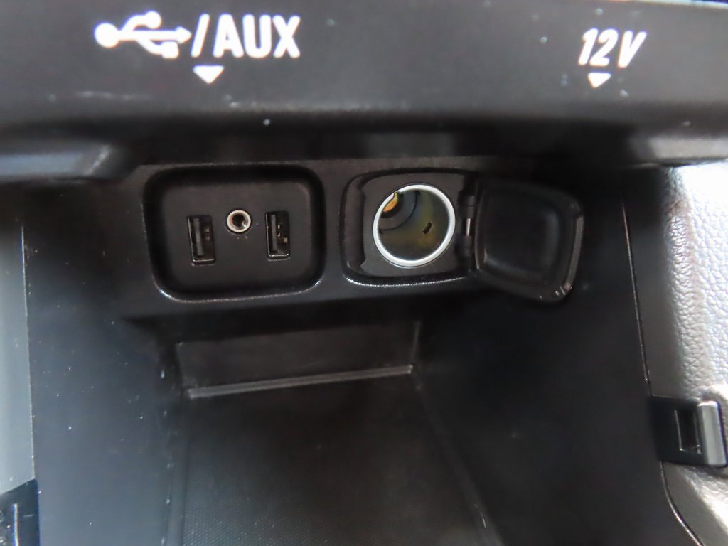 Used 2022 Buick Encore Preferred image 7