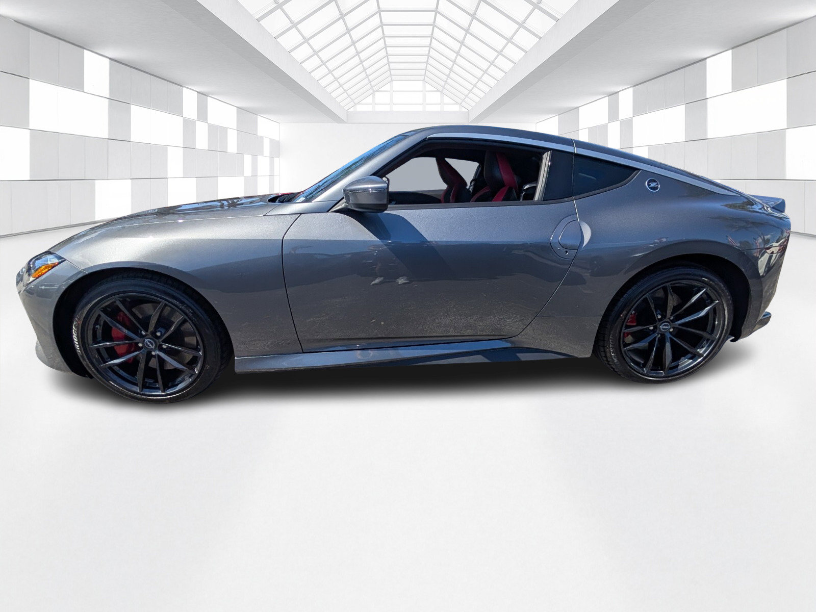 Certified 2024 Nissan Z Performance w/ Floor Mat Package image 4