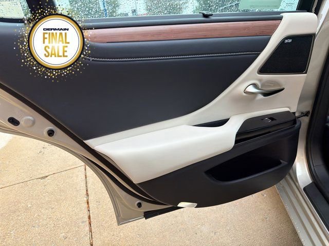 New 2025 Lexus ES 350 Ultra Luxury image 14