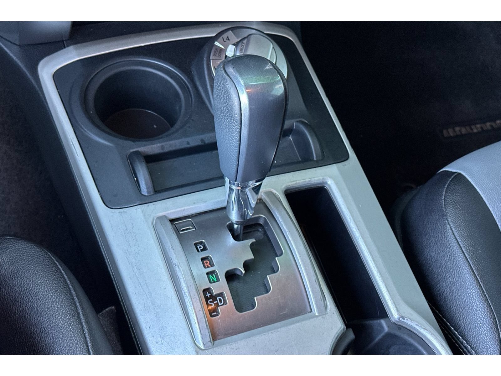 Used 2018 Toyota 4Runner SR5 Premium AWD/4WD image 24