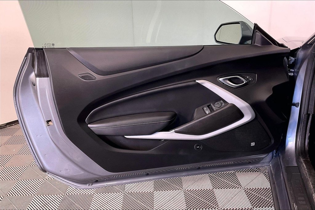 Used 2021 Chevrolet Camaro LT RWD image 22