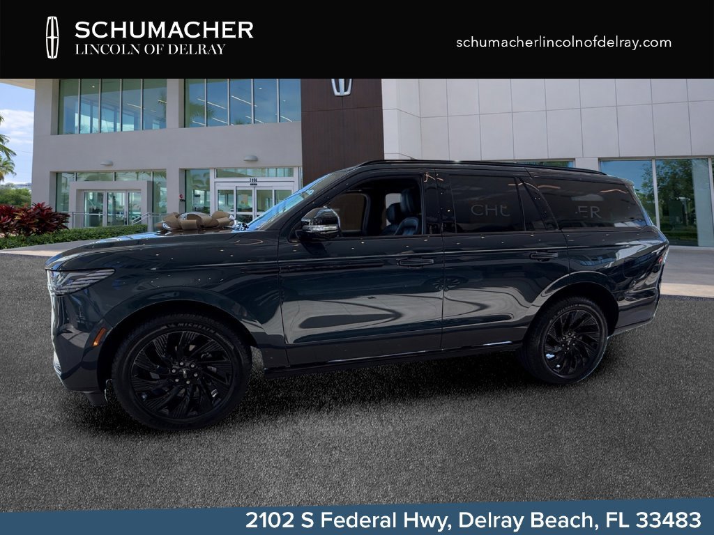 New 2026 Lincoln Navigator Reserve w/ Jet Appearance Package AWD/4WD image 4