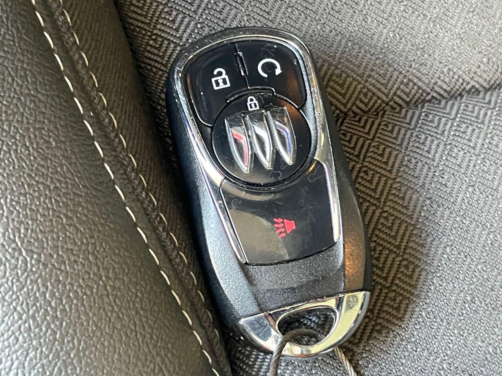 Used 2025 Buick Encore GX Preferred image 21