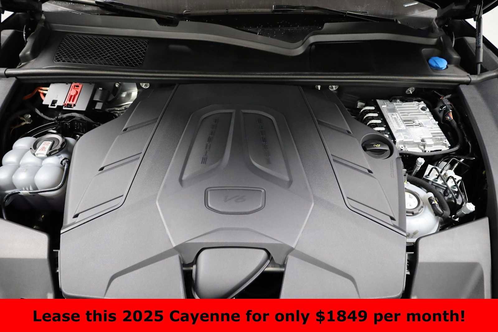 Certified 2025 Porsche Cayenne E-Hybrid image 42