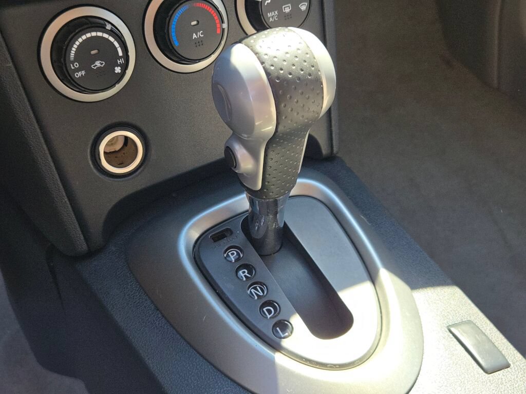 Used 2014 Nissan Rogue S FWD image 30