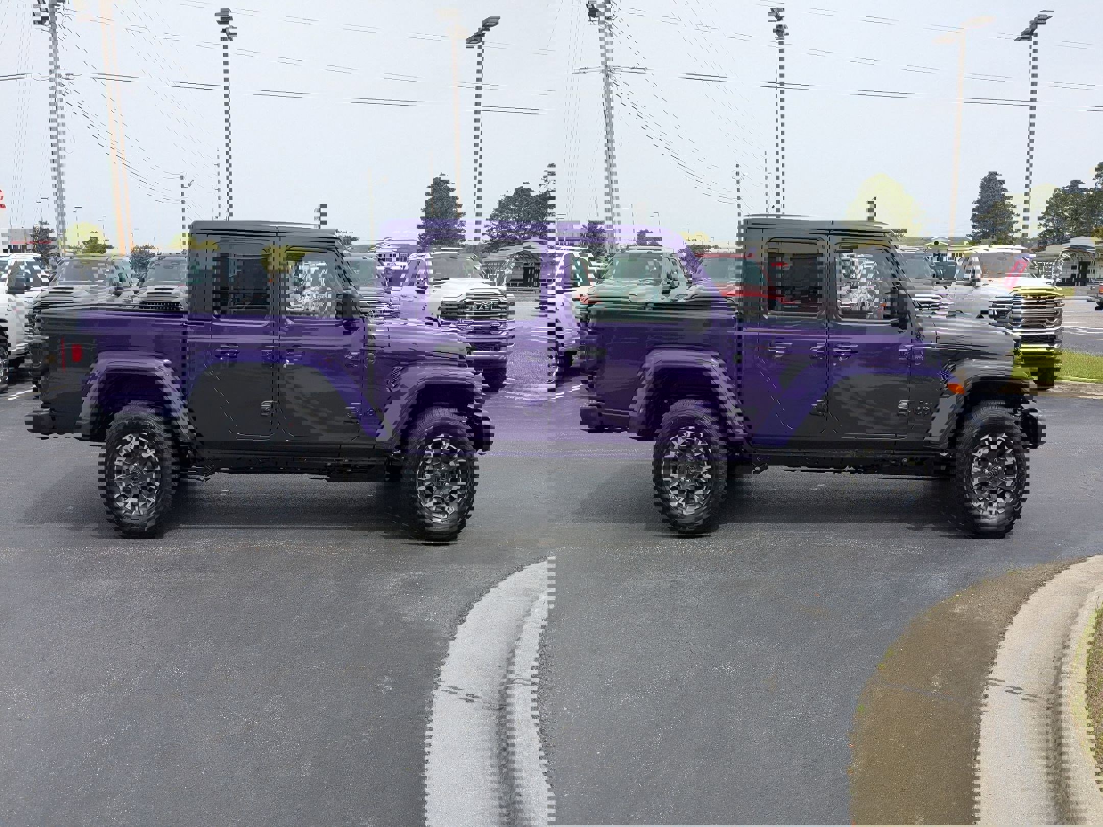 New 2026 Jeep Gladiator Sport image 4