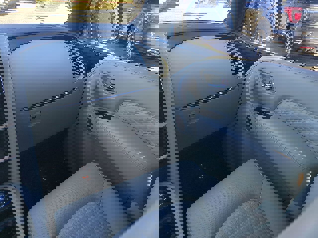 Used 2022 INFINITI QX80 Sensory w/ All-Season Package image 17