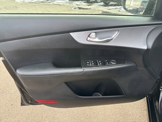 Used 2024 Kia Forte LXS image 13