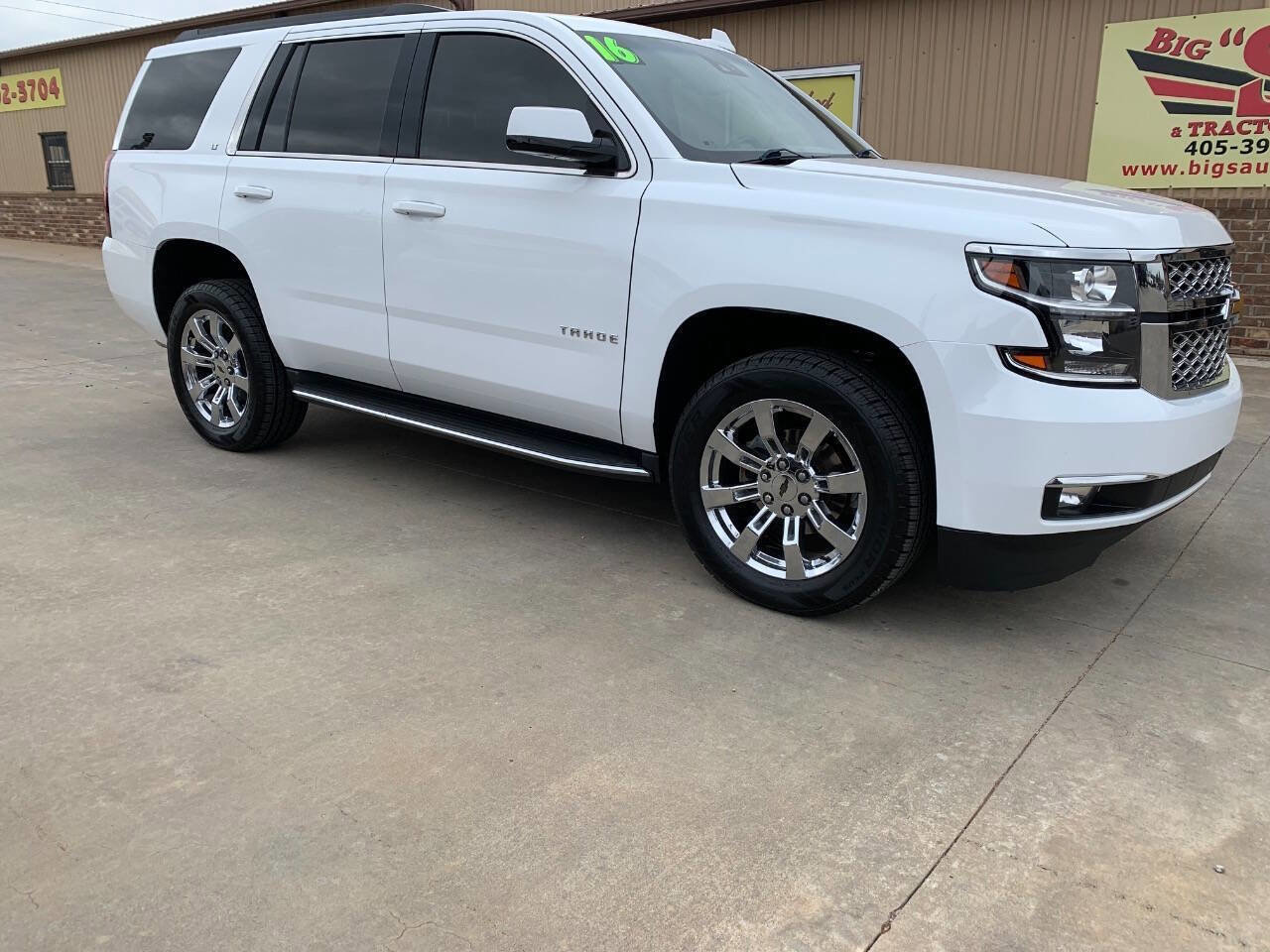 Used 2016 Chevrolet Tahoe LT image 1