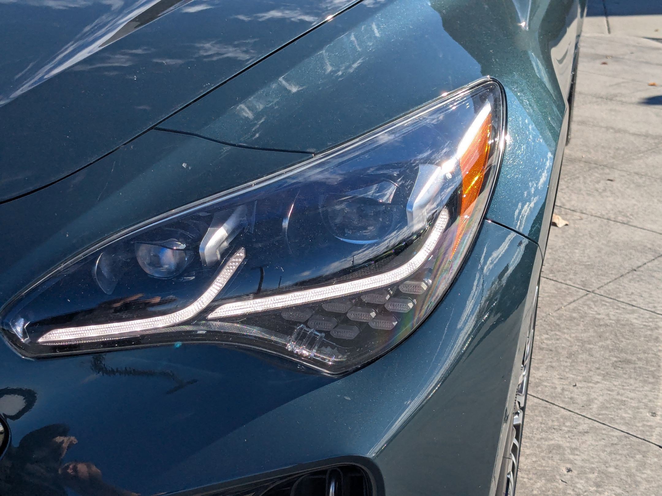 Used 2023 Kia Stinger GT2 image 13