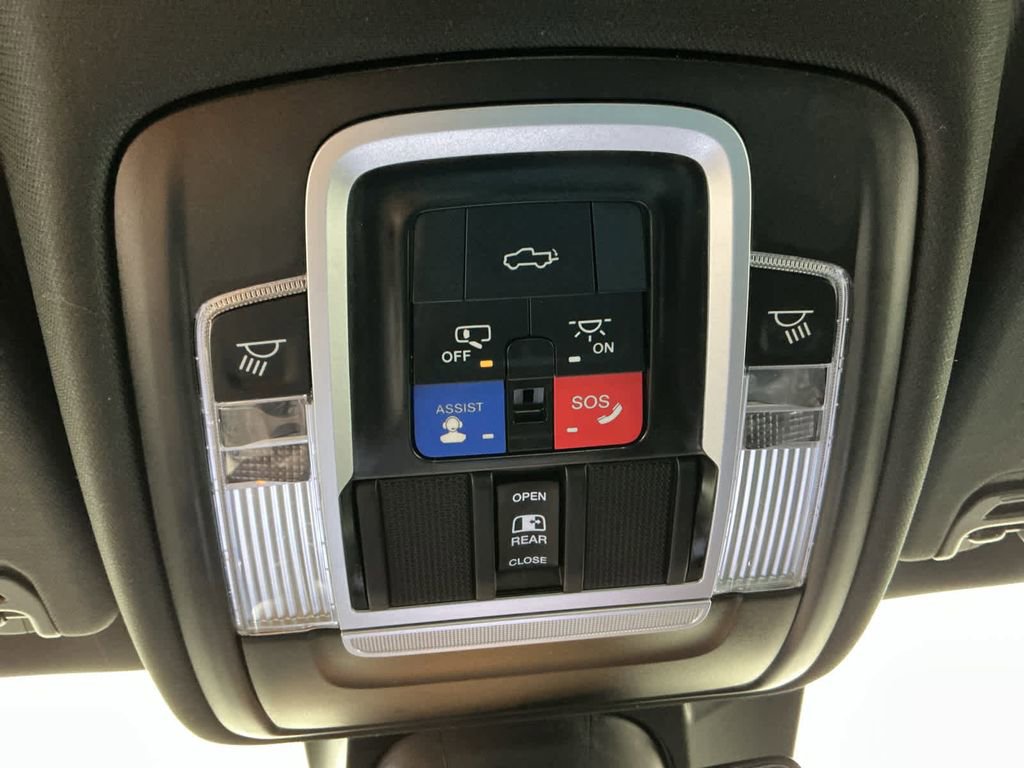 Used 2023 RAM 1500 Laramie image 30