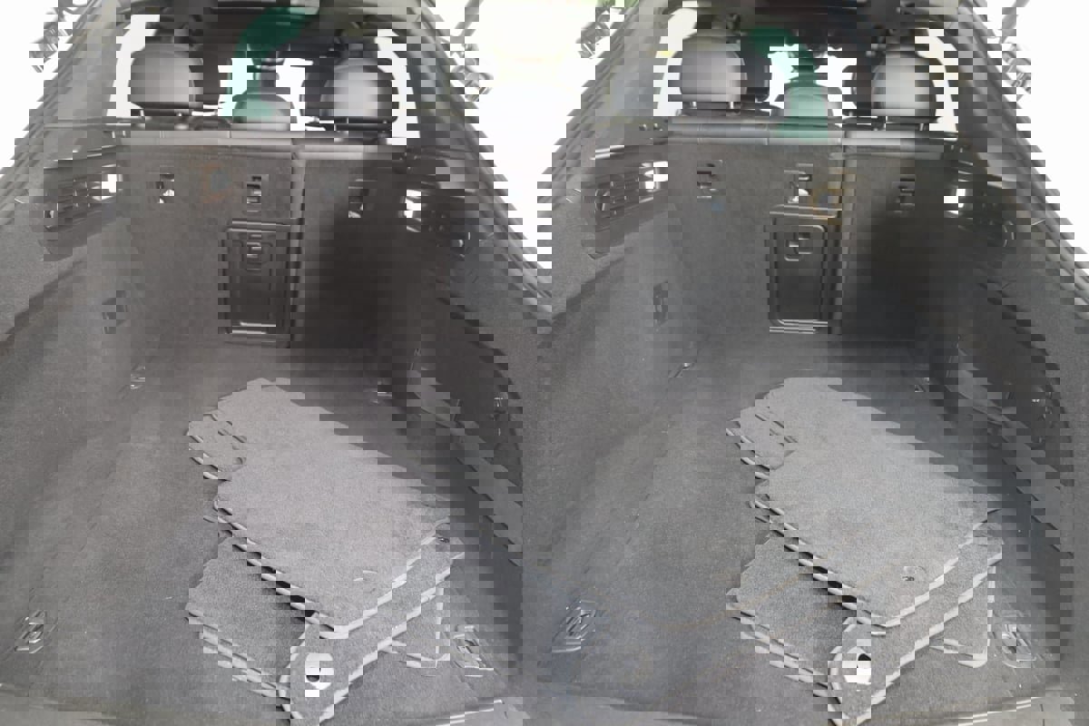 Used 2022 Maserati Levante Modena image 44