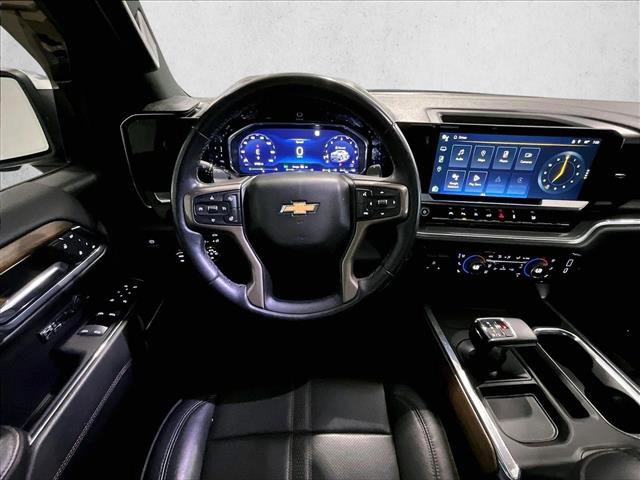 Used 2023 Chevrolet Silverado 1500 High Country w/ Technology Package RWD image 7