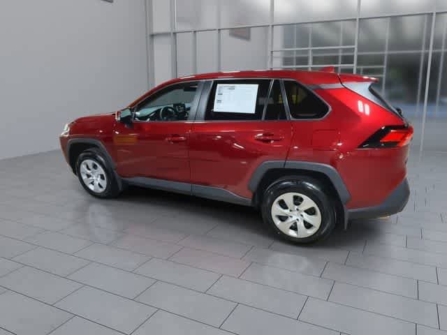Certified 2023 Toyota RAV4 LE AWD/4WD image 6