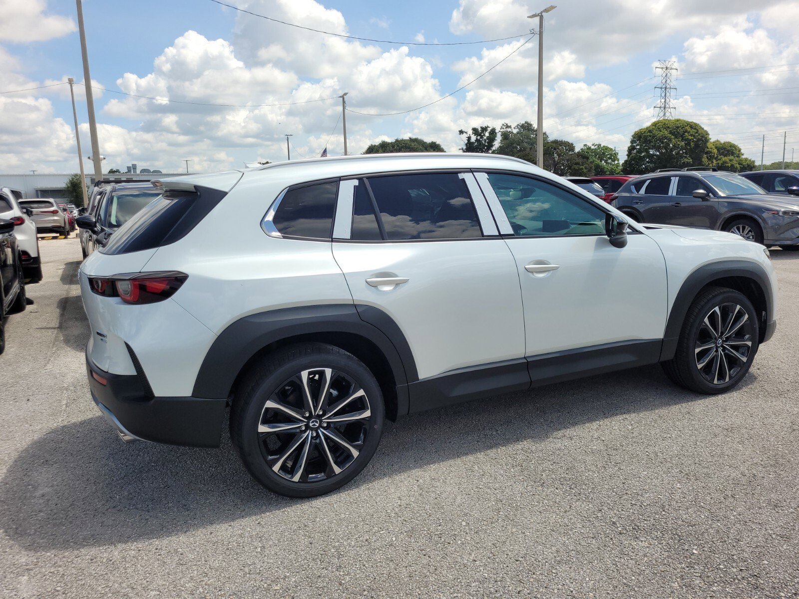 New 2025 MAZDA CX-50 AWD 2.5 Turbo w/ Weather Package image 14