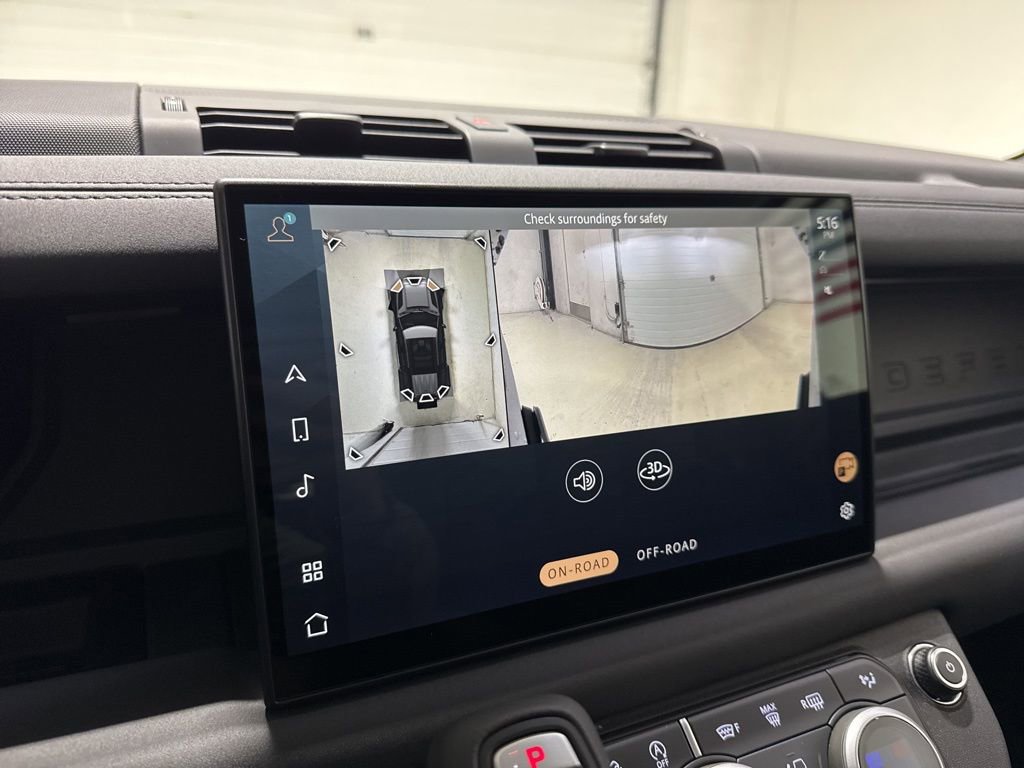 Used 2025 Land Rover Defender 110 S image 27