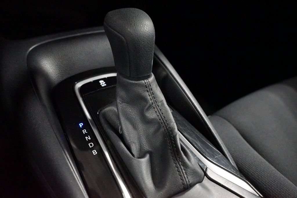 Certified 2025 Toyota Corolla LE FWD image 21