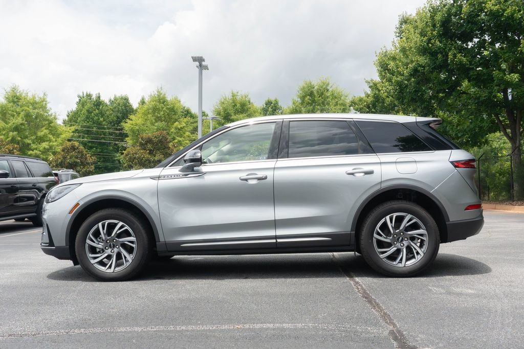 Used 2023 Lincoln Corsair FWD w/ Equipment Group 101A image 6