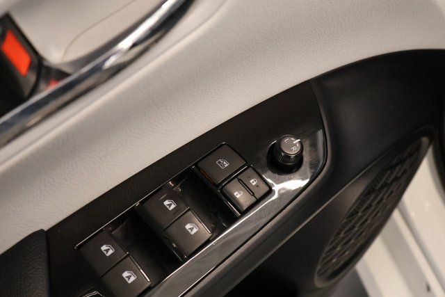 Used 2017 Toyota Prius Three w/ Advanced Technology Package FWD image 10