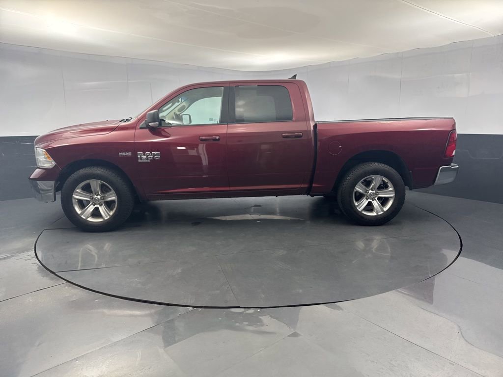 Used 2019 RAM 1500 Classic SLT w/ SLT Plus D￩cor Group AWD/4WD image 2