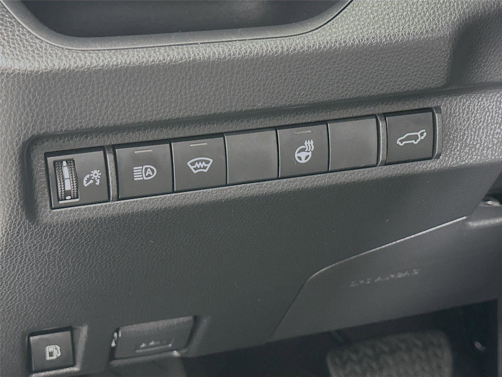 Used 2023 Toyota RAV4 XLE w/ Convenience Package AWD/4WD image 14