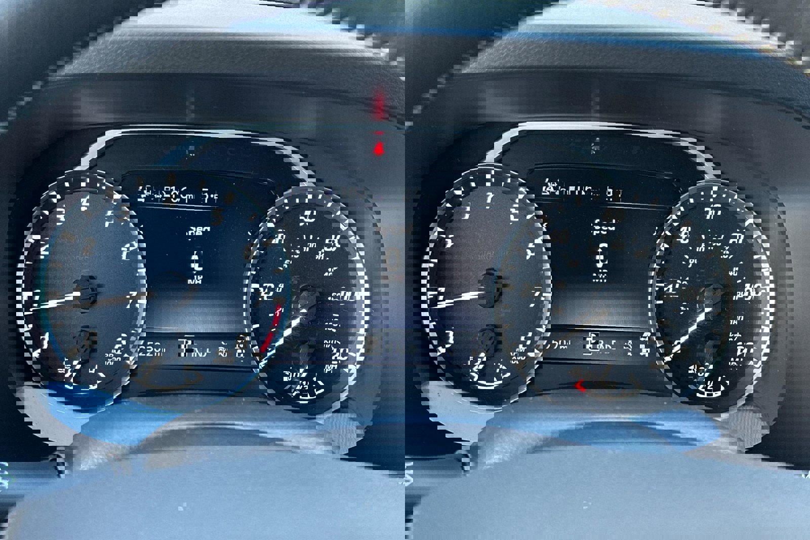 Used 2025 Nissan Frontier SV w/ SV Convenience Package image 28