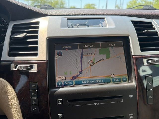 Used 2008 Cadillac Escalade ESV AWD image 37