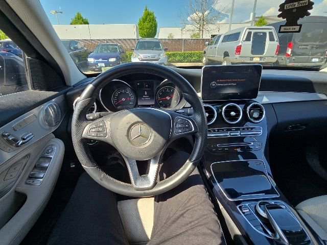 Used 2016 Mercedes-Benz C 300 4MATIC Sedan image 17