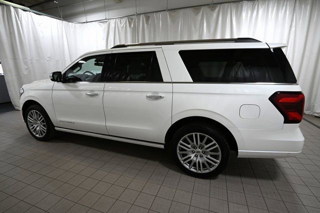 Used 2024 Ford Expedition Max Platinum AWD/4WD image 11