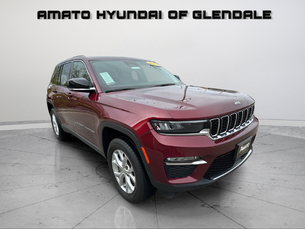 Used 2024 Jeep Grand Cherokee Limited AWD/4WD image 8