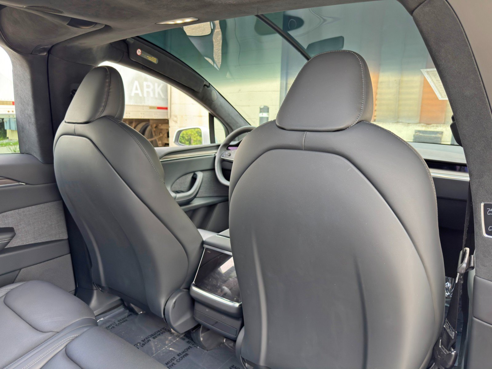 Used 2023 Tesla Model X AWD/4WD image 40