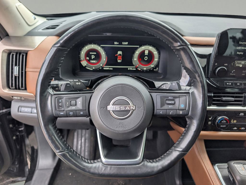 Used 2023 Nissan Pathfinder Platinum w/ Cargo Package image 23