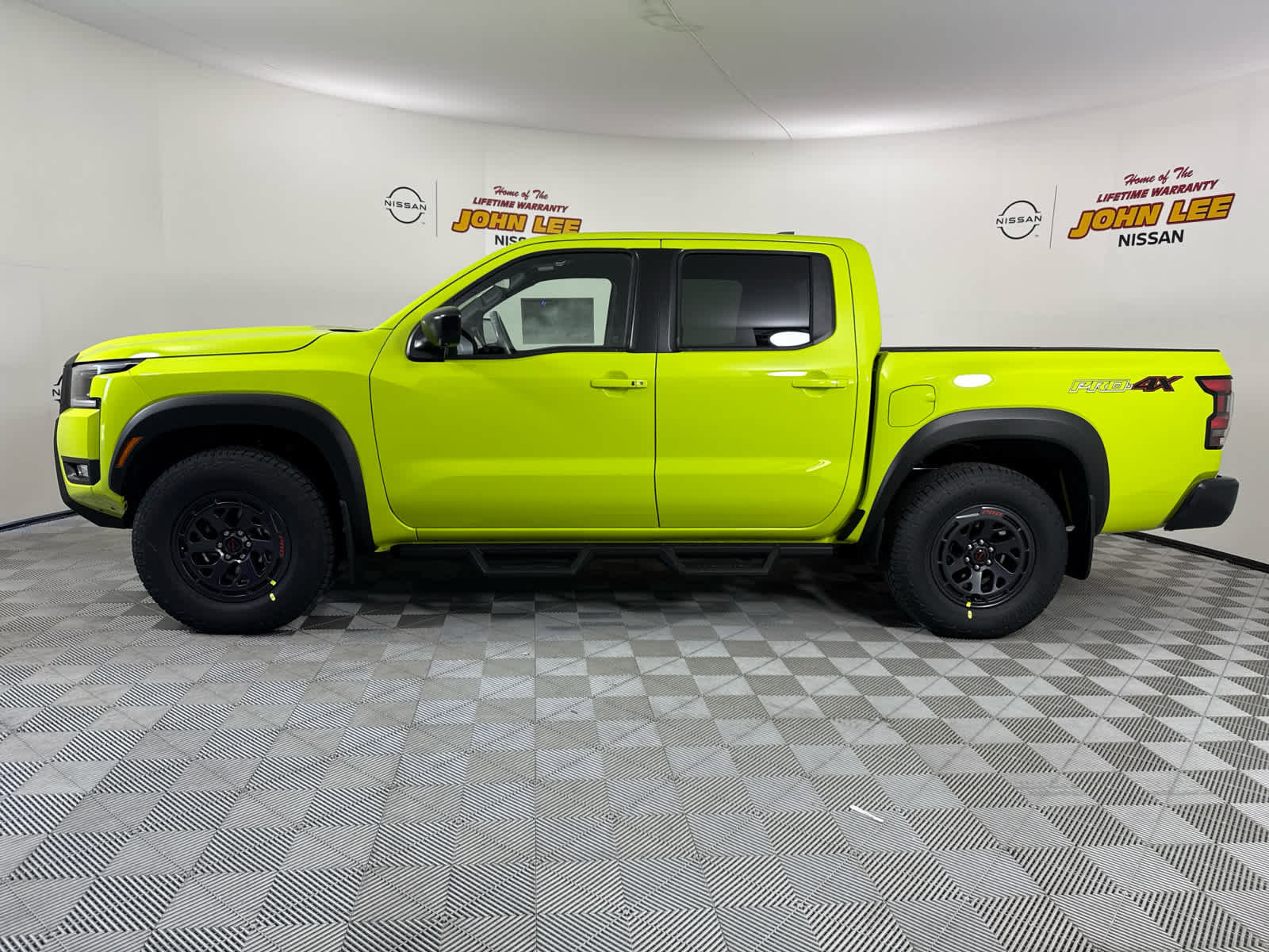 New 2026 Nissan Frontier PRO-4X image 2