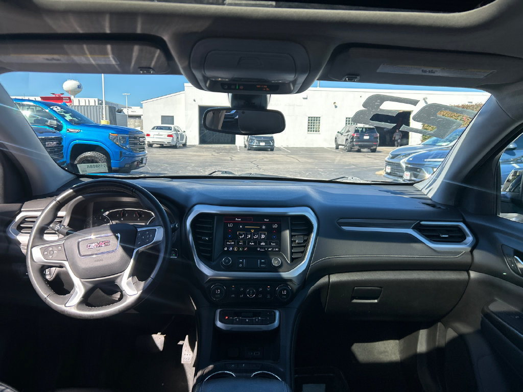 Certified 2023 GMC Acadia SLT w/ Elevation Edition AWD/4WD image 31
