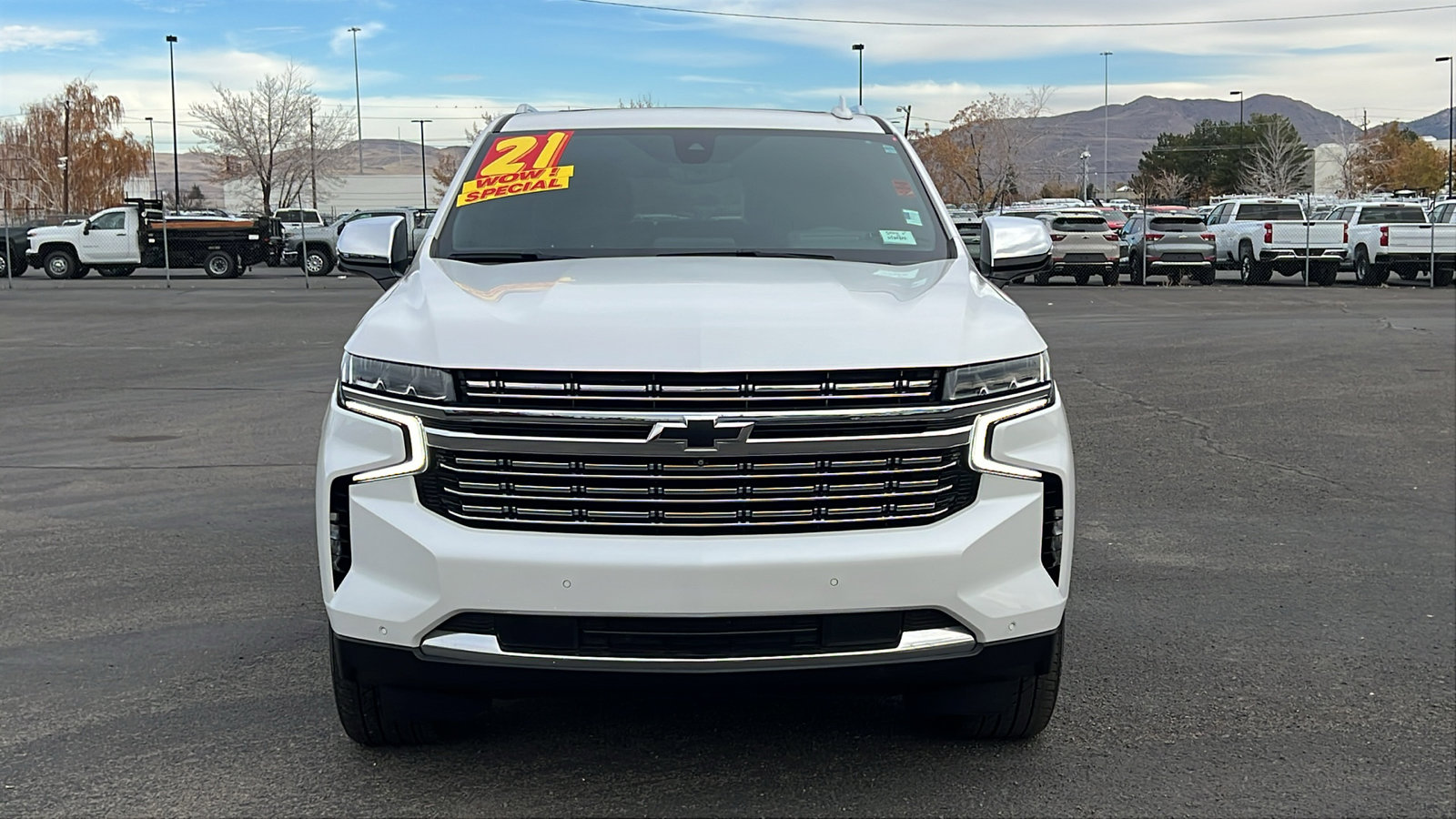 Used 2021 Chevrolet Tahoe Premier w/ Premium Package image 2