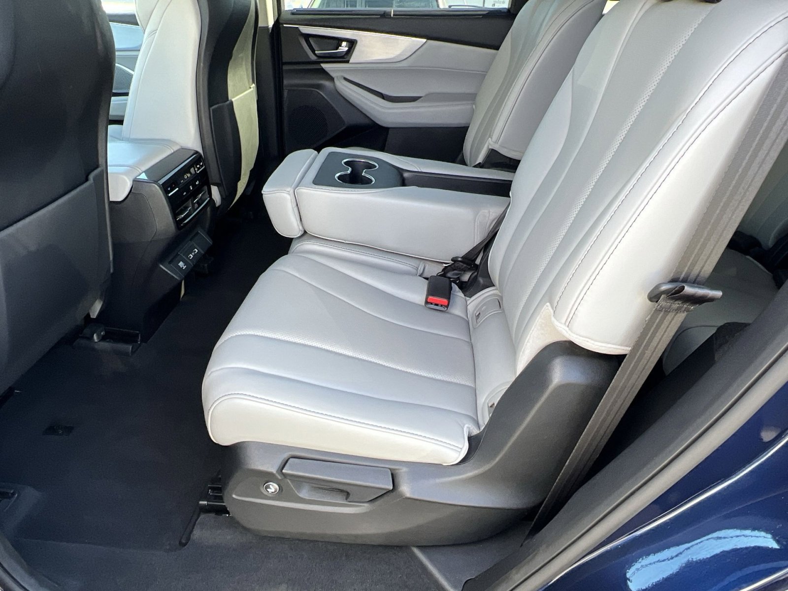 Certified 2023 Acura MDX SH-AWD w/ Technology Package image 22