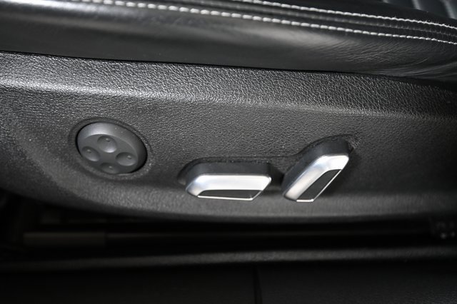 Used 2016 Audi RS 7 Performance image 25