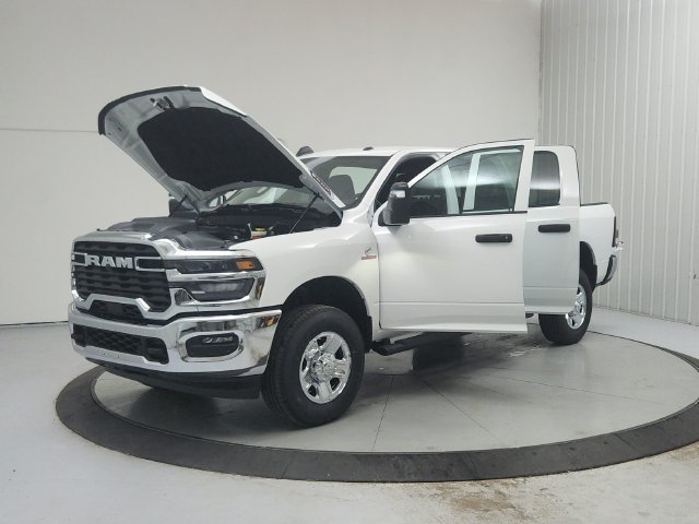 New 2026 RAM 2500 Tradesman AWD/4WD image 12