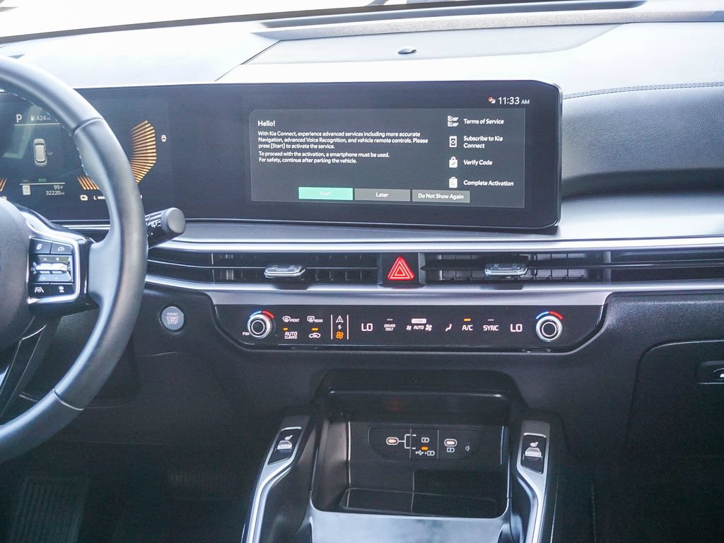Certified 2025 Kia Sorento EX FWD image 16